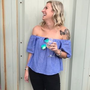Meet your Posher, Olivia